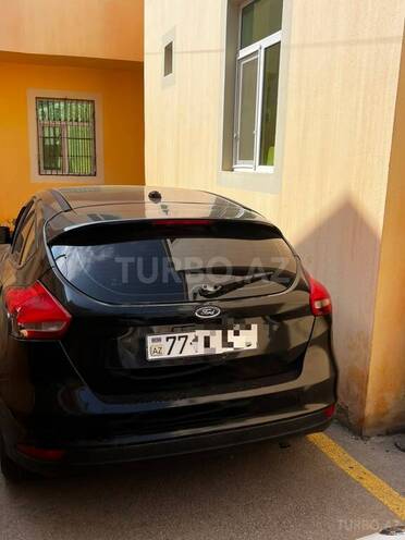 Ford Focus 2015, 272,000 km - 1.0 l - Bakı
