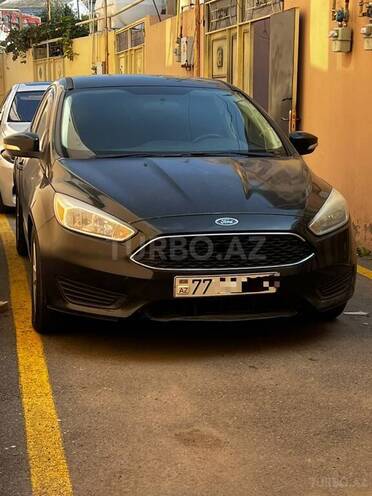 Ford Focus 2015, 272,000 km - 1.0 l - Bakı