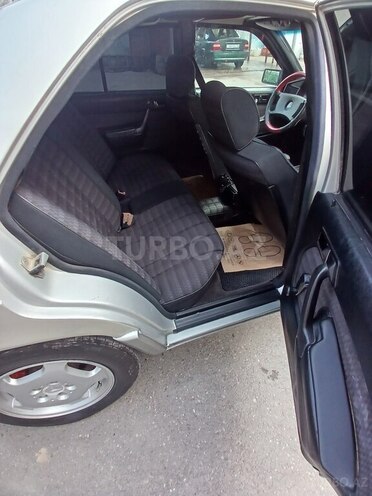 Mercedes 190 1990, 773,285 km - 2.0 л - Sumqayıt