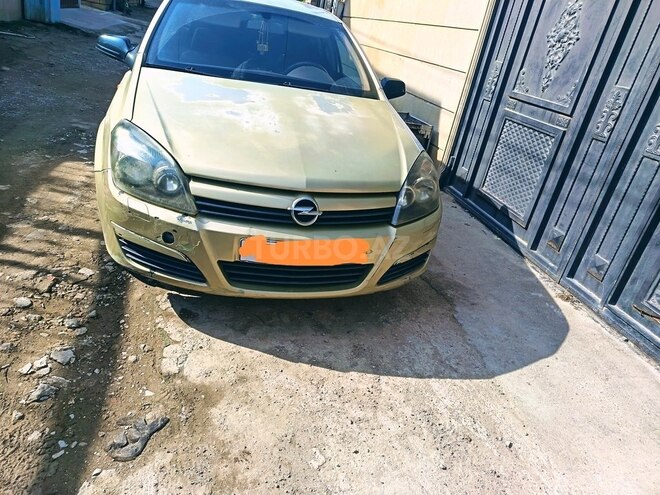 Opel Astra 2004, 300,000 km - 1.4 l - Bakı