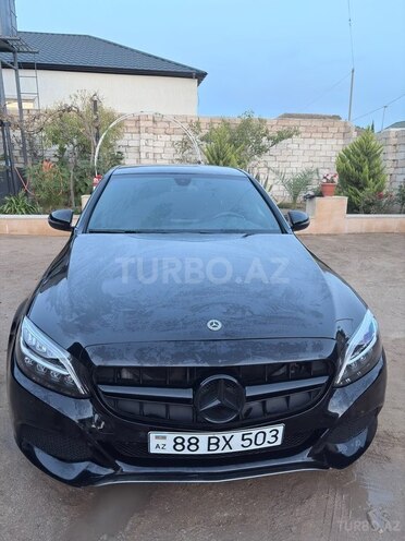 Mercedes  2017, 232,000 km - 2.0 l - Bakı