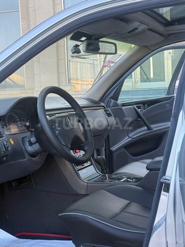 Mercedes E 270 1999, 288,412 km - 2.7 l - Bakı