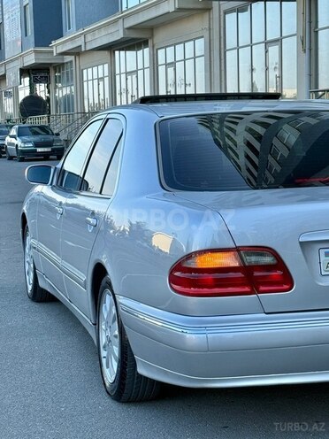 Mercedes E 270 1999, 288,412 km - 2.7 l - Bakı