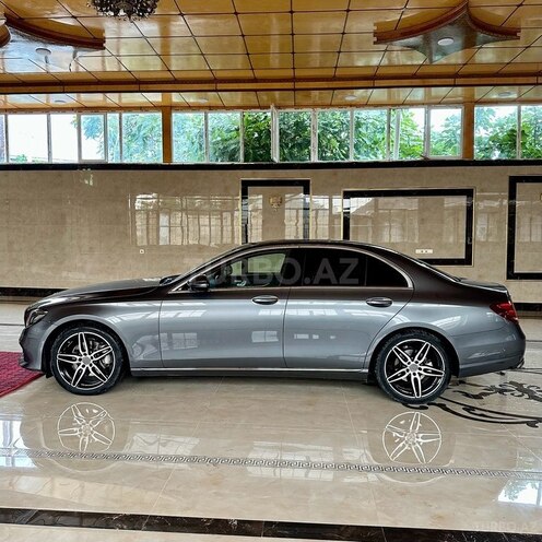 Mercedes E 220 d 2017, 145,000 km - 2.0 l - Şəmkir