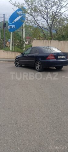 Mercedes C 200 2001, 486,000 km - 2.0 l - Yardımlı