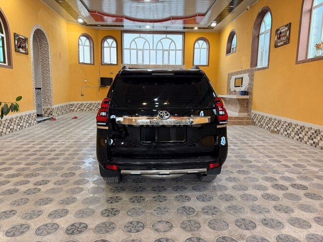 Toyota Land Cruiser Prado 2012, 21,700 km - 2.7 l - Tovuz