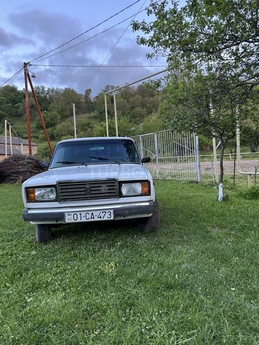 LADA (VAZ) 2107 2005, 24,300 km - 1.6 l - Yardımlı