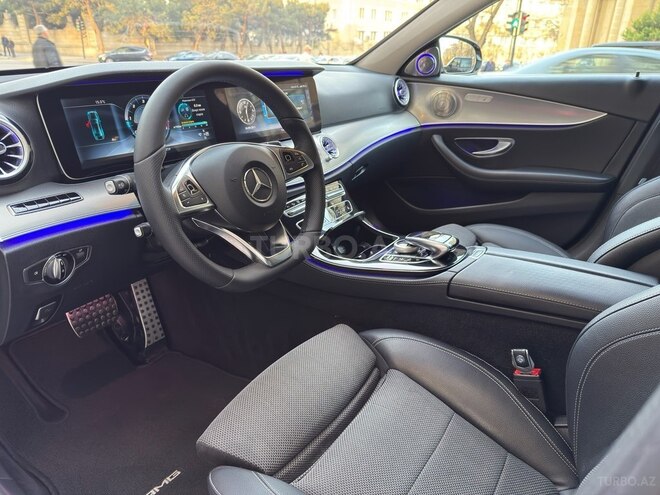 Mercedes E 300 d 2016, 208,000 km - 2.0 l - Bakı