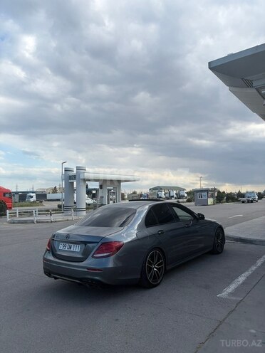 Mercedes E 300 d 2019, 109,000 km - 2.0 l - Bakı