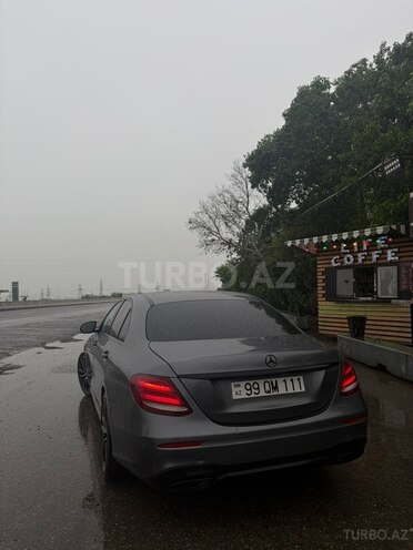 Mercedes E 300 d 2019, 109,000 km - 2.0 l - Bakı