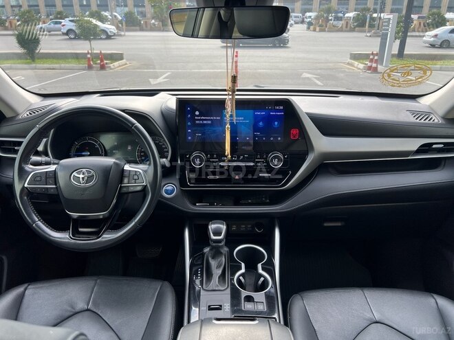 Toyota Highlander 2022, 118,000 km - 2.5 л - Bakı