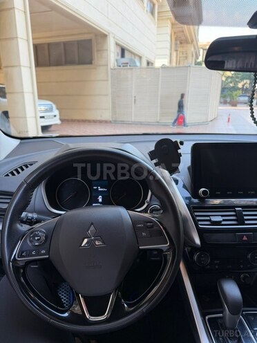 Mitsubishi Eclipse Cross 2021, 81,000 km - 2.0 л - Bakı