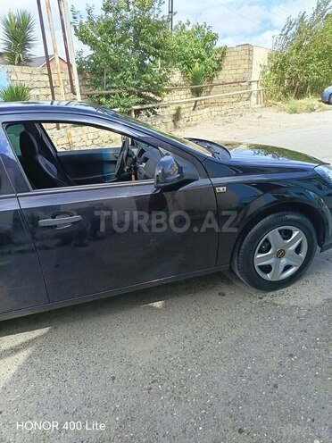 Opel Astra 2009, 290,000 km - 1.4 l - Bakı