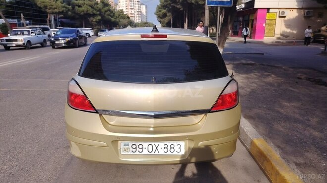 Opel Astra 2004, 240,000 km - 1.4 l - Sumqayıt