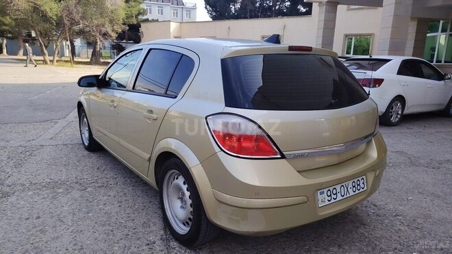 Opel Astra 2004, 240,000 km - 1.4 l - Sumqayıt