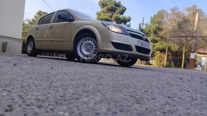 Opel Astra 2004, 240,000 km - 1.4 l - Sumqayıt