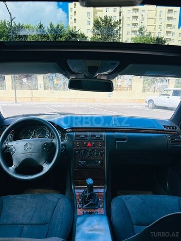 Mercedes E 230 1997, 345,000 km - 2.3 l - Sumqayıt