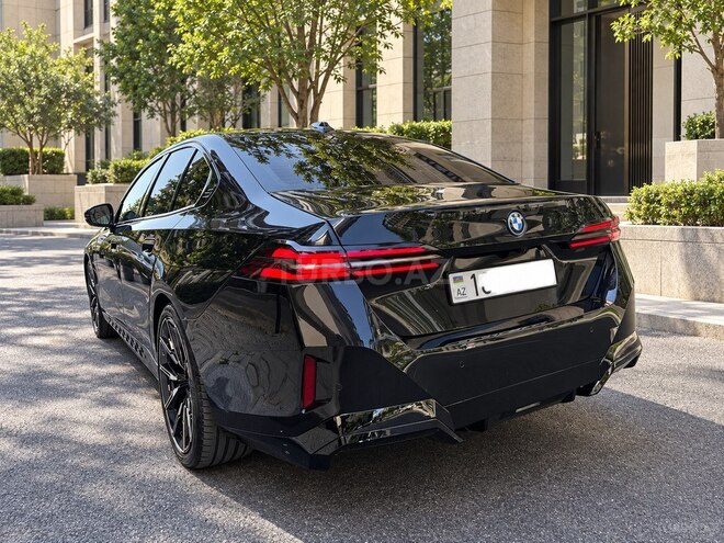 BMW i5 2023, 21,000 km - 0.0 l - Bakı