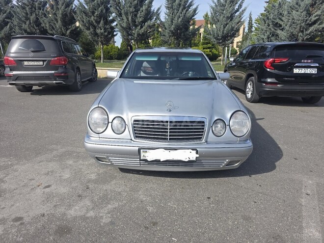 Mercedes E 230 1997, 500,000 km - 2.3 л - Quba