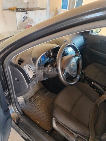 Hyundai i30 2007, 310,821 km - 1.4 л - Qəbələ