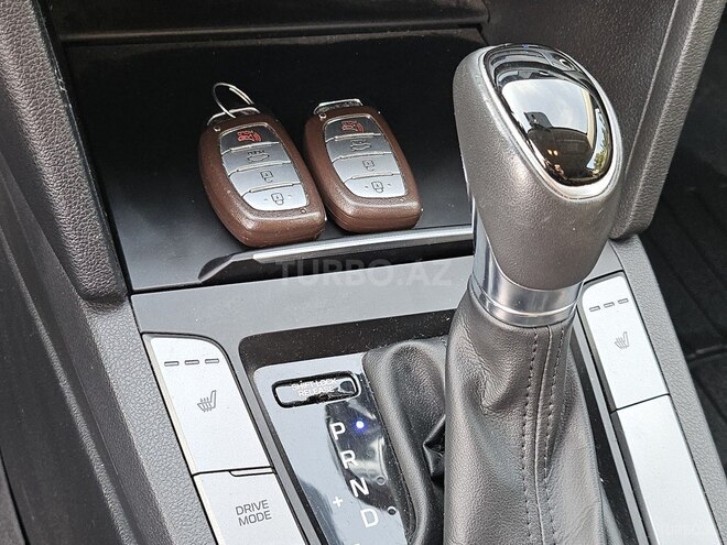 Hyundai Elantra 2016, 210,000 km - 2.0 l - Bakı