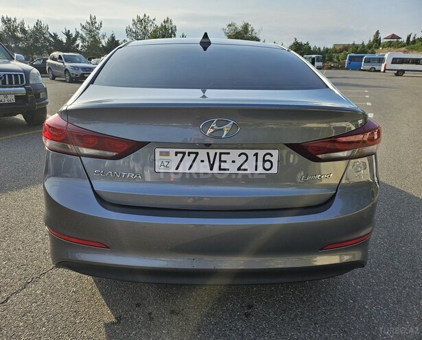 Hyundai Elantra 2016, 210,000 km - 2.0 l - Bakı
