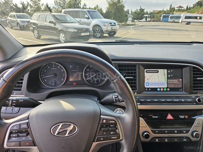 Hyundai Elantra 2016, 210,000 km - 2.0 l - Bakı