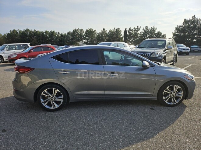Hyundai Elantra 2016, 210,000 km - 2.0 l - Bakı
