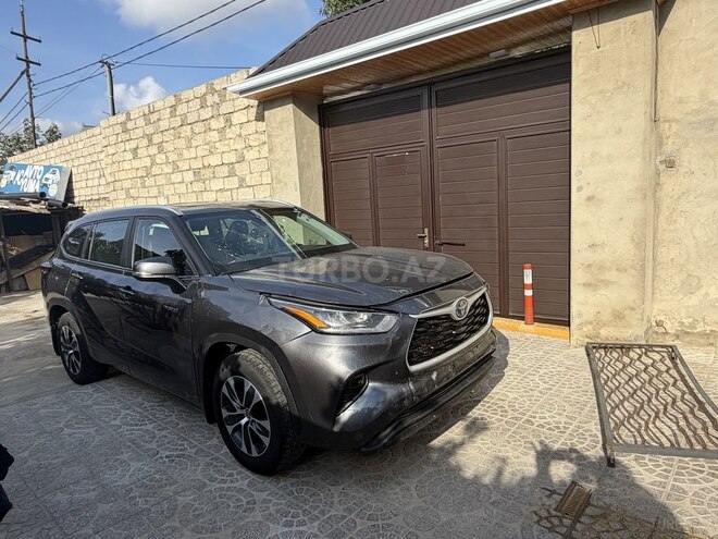 Toyota Highlander 2022, 105,452 km - 2.5 l - Bakı
