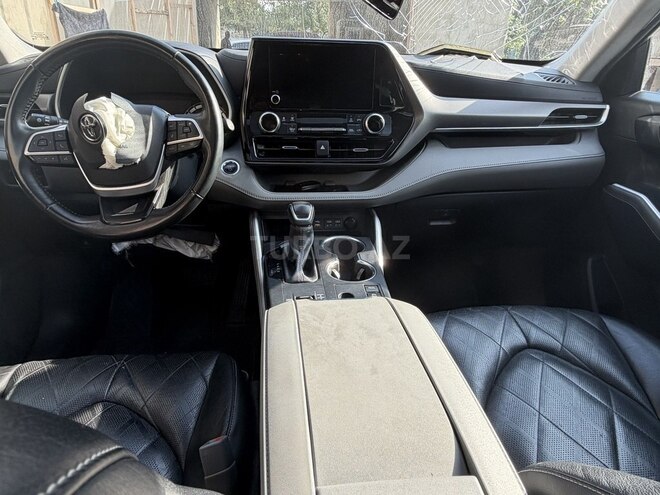Toyota Highlander 2022, 105,452 km - 2.5 l - Bakı