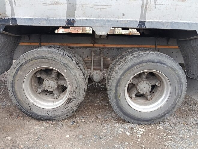 KamAz 53212 1990, 645,787 km - 11.0 л - İmişli