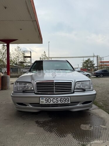 Mercedes C 240 1999, 300,000 km - 2.4 л - Cəlilabad