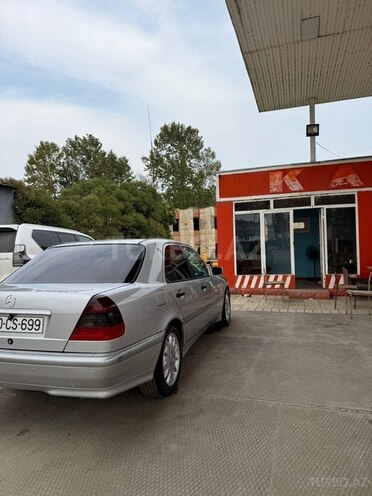 Mercedes C 240 1999, 300,000 km - 2.4 л - Cəlilabad