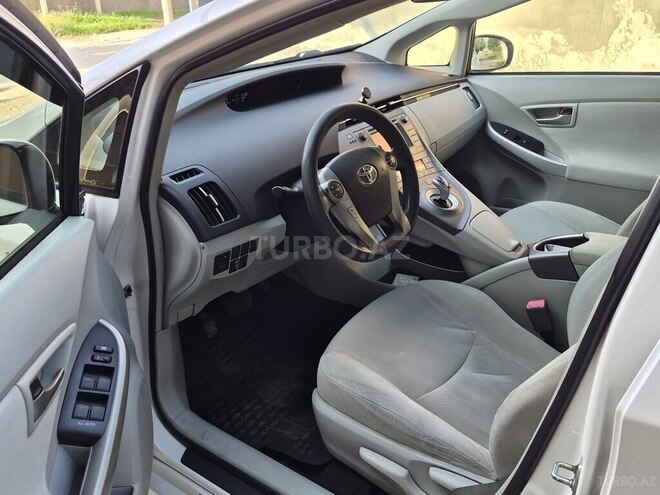 Toyota Prius 2012, 214,609 km - 1.8 l - Bakı