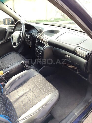 Opel Astra 1995, 529,000 km - 1.6 l - Bakı