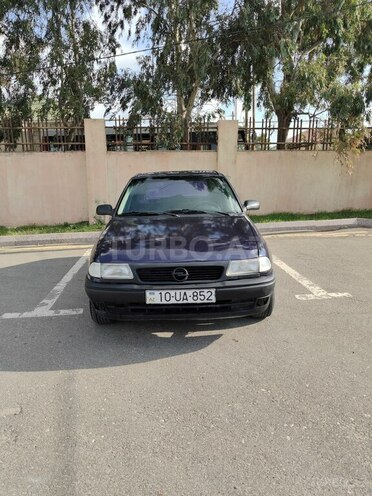 Opel Astra 1995, 529,000 km - 1.6 l - Bakı