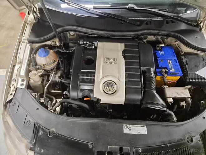 Volkswagen Passat 2005, 238,000 km - 2.0 л - Bakı