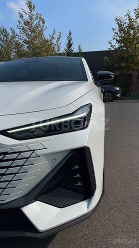 Changan Uni-V 2023, 61,513 km - 1.5 l - Salyan