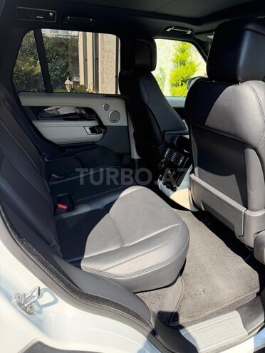 Land Rover Range Rover 2018, 108,000 km - 3.0 л - Bakı