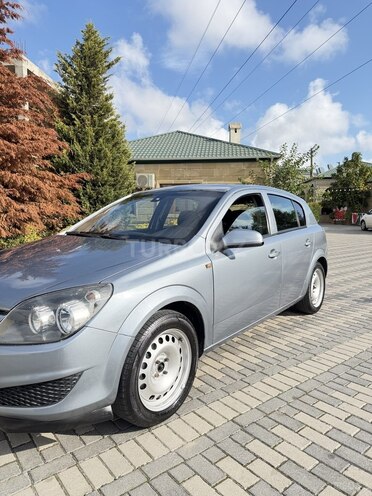 Opel Astra 2006, 275,300 km - 1.4 l - Bakı