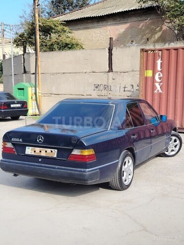 Mercedes 200 E 1991, 415,233 km - 2.0 l - Sumqayıt