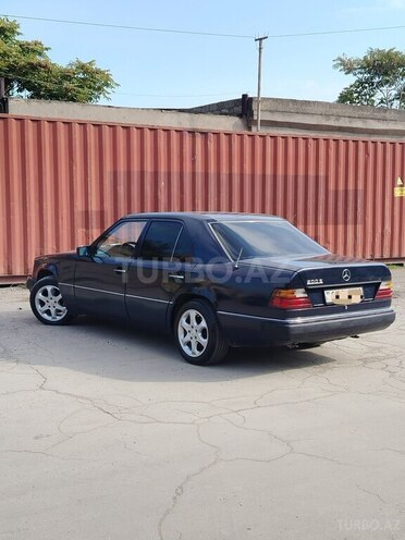 Mercedes 200 E 1991, 415,233 km - 2.0 l - Sumqayıt
