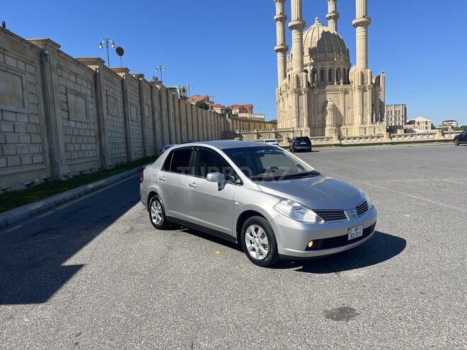 Nissan Tiida 2008, 298,255 km - 1.8 l - Bakı