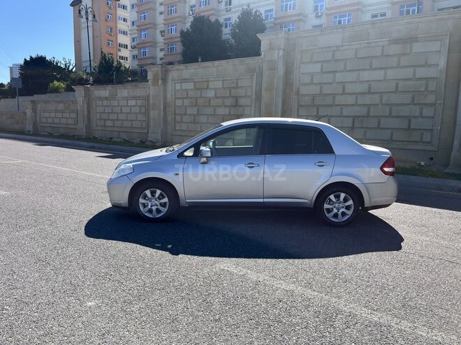 Nissan Tiida 2008, 298,255 km - 1.8 l - Bakı
