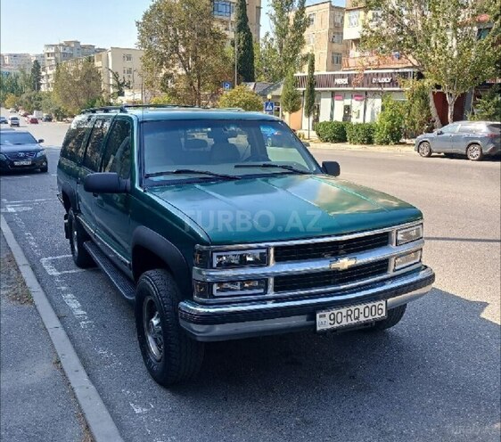 Chevrolet Suburban 1999, 225,000 km - 5.7 l - Bakı