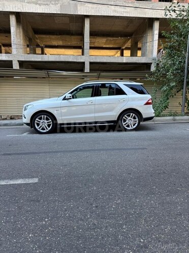 Mercedes ML 350 4MATIC 2012, 167,000 km - 3.5 l - Bakı