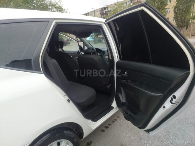 Kia Carens 2010, 292,005 km - 2.0 l - Bakı