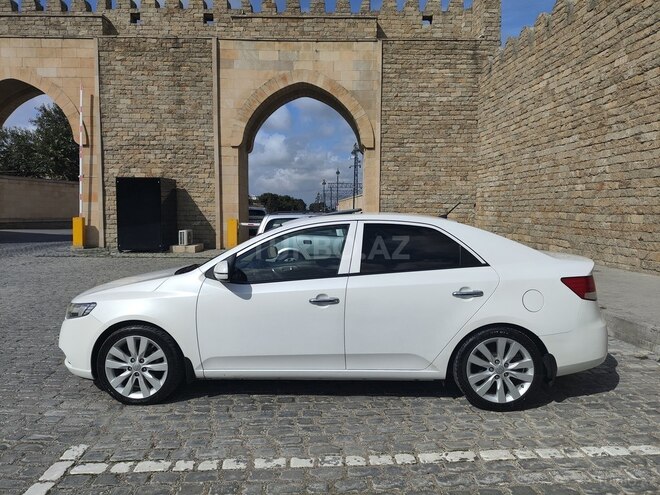 Kia Cerato 2012, 257,000 km - 2.0 л - Bakı
