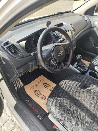 Kia Cerato 2012, 257,000 km - 2.0 л - Bakı