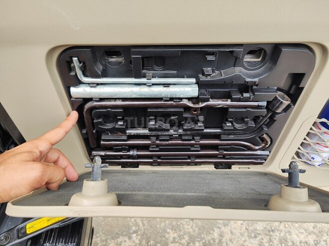 Toyota Land Cruiser Prado 2003, 244,000 km - 2.7 л - Masallı